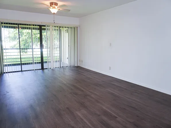 1941 W Woolbright Road #C203, Boynton Beach, FL 33426