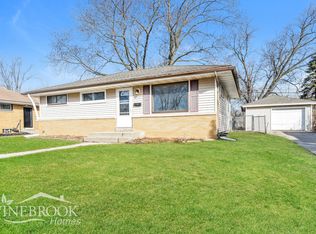8736 W Monrovia Ave, Milwaukee, WI 53225