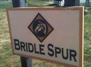 10 Saddleback Ridge Dr, Winfield, MO 63389