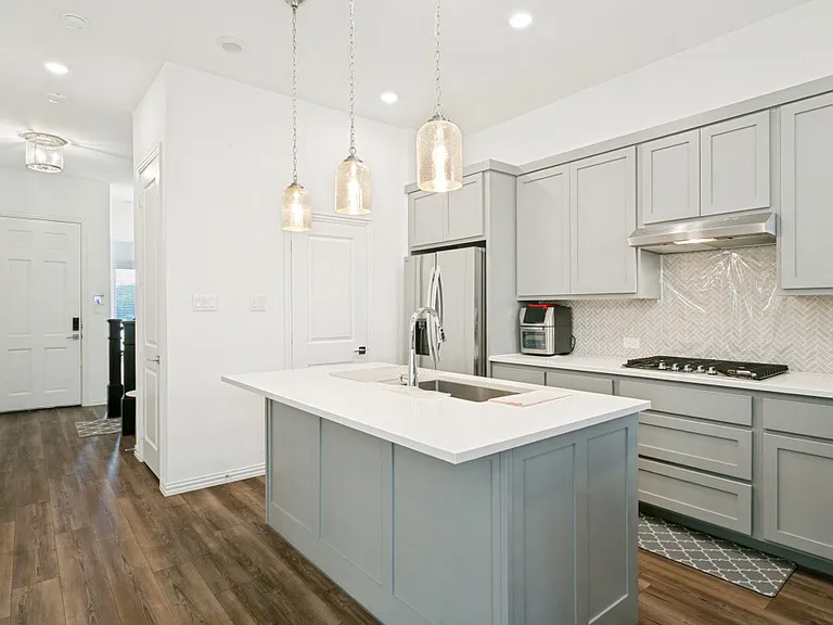4265 Watson Way — Photo 8