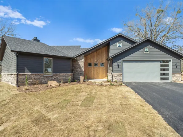 575 Vz County Road 3108, Edgewood, TX 75117