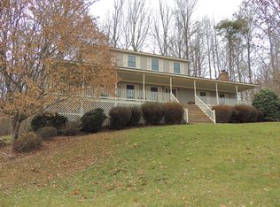 7442 Terranova Dr, Warrenton, VA 20187