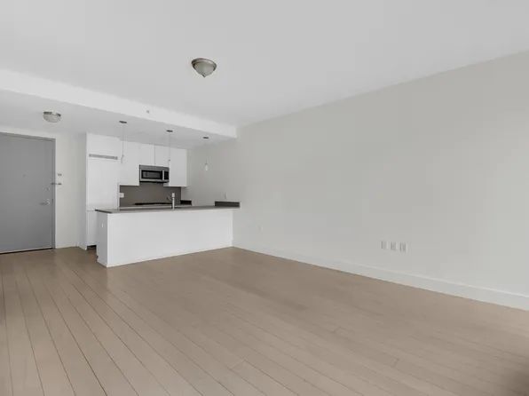 109 Gold Street image 7 of 23