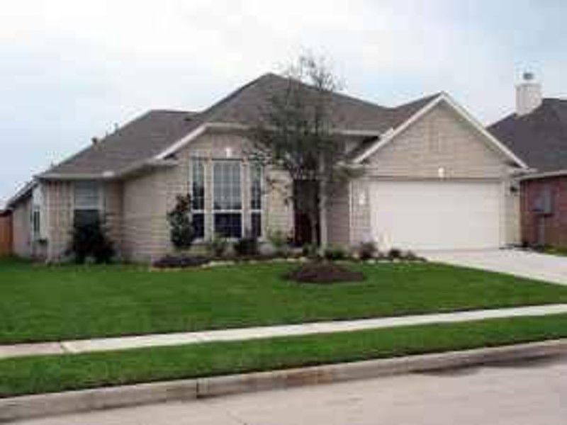 1st image of 1319 Chandler Cv