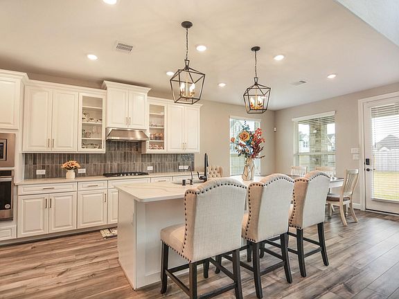 5th image of 2250 Camden Arbor Trl