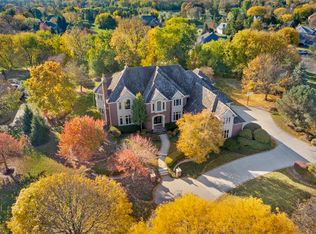 36W509 Michael Ct, Saint Charles, IL 60175