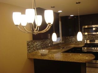 3812 W 83rd St, Chicago, IL 60652