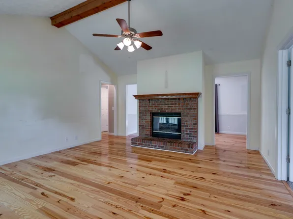 463 Calista Rd, White House, TN 37188