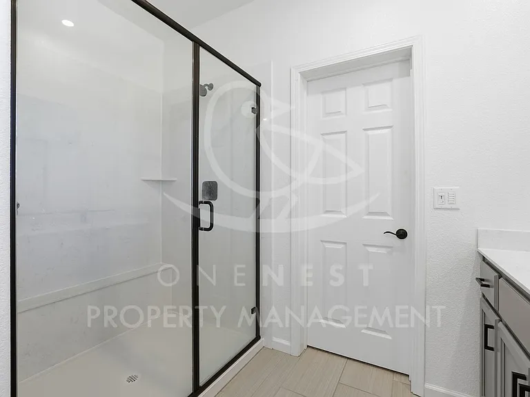 2532 Eastridge Dr — Photo 17