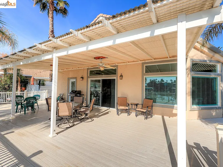 4050 Pier Point — Photo 42