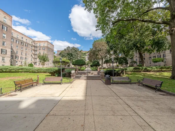 30-31 Hobart Street image 21 of 22