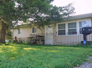 100 Melvin Dr, Cahokia, IL 62206