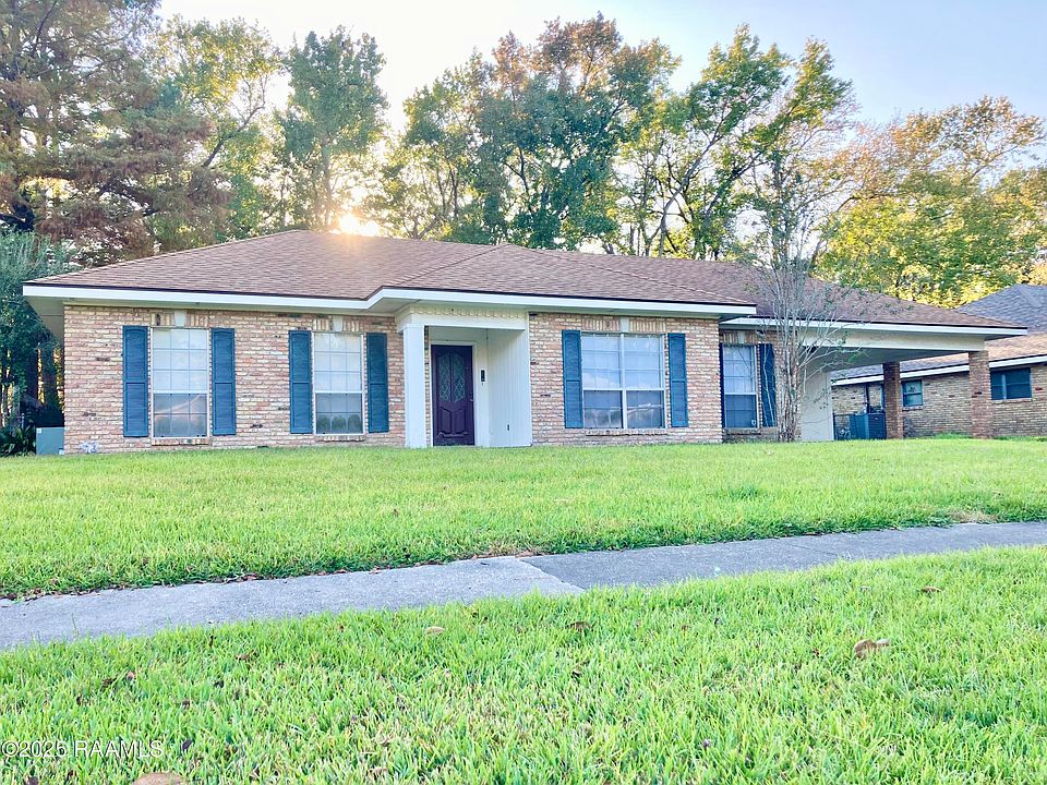 1st image of 416 Orangewood Dr