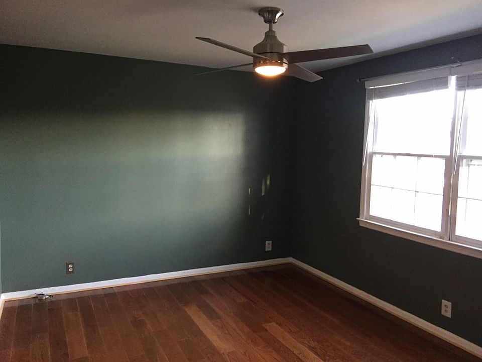 2nd image of 128 Tusculum Rd