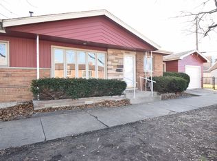 7119 W Schreiber Ave, Chicago, IL