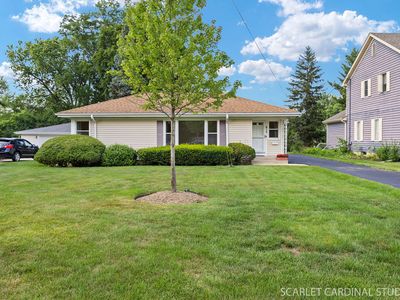 813 E Elm St, Wheaton, IL, 60189