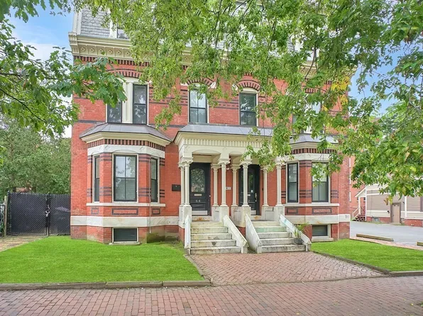 64 Temple St, Springfield, MA 01105