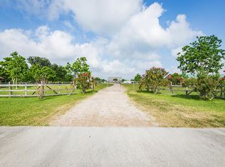 2001 29th St N, Texas City, TX 77590
