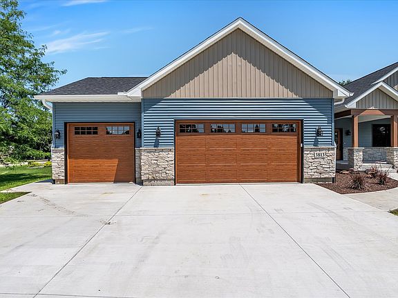 4th image of 3813 Savanna Cir W