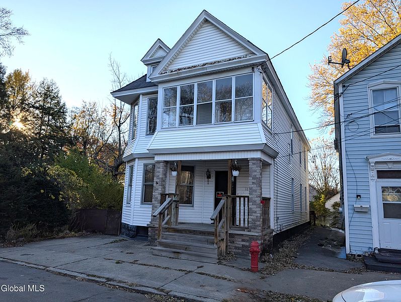 3rd image of 16 Paulding Street