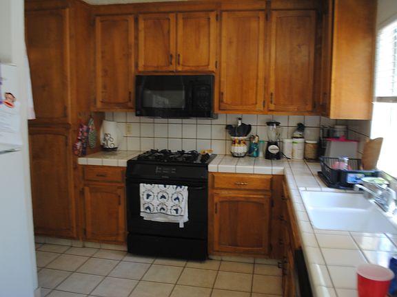 5th image of 522 Stonewood Dr