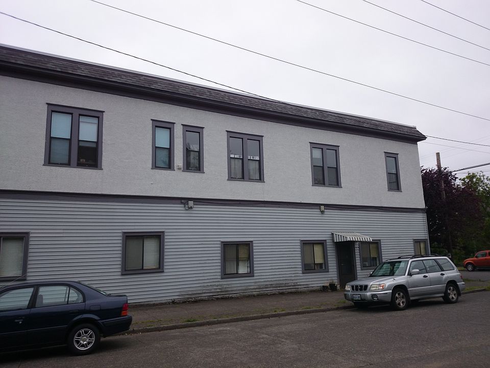 2nd image of 1915 NW 67th St