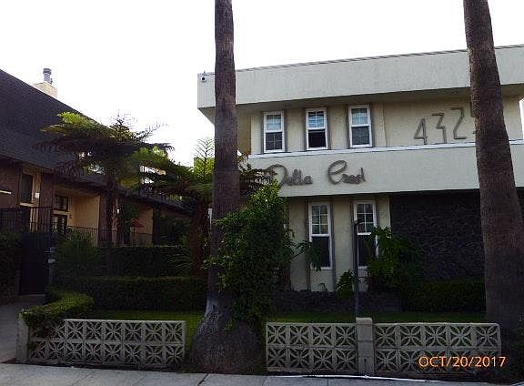 3rd image of 4325 Mammoth Ave APT 7