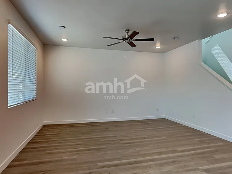 9737 W Luxton Ln — Photo 6