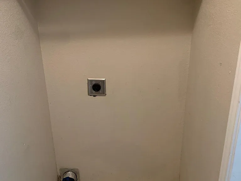 817 Sonesta Dr — Photo 9