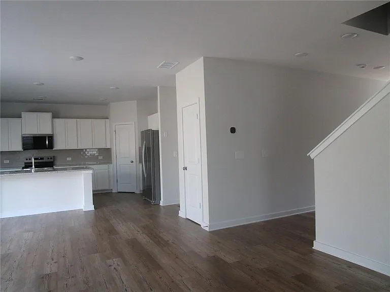 5234 Mulberry Creek Way — Photo 11