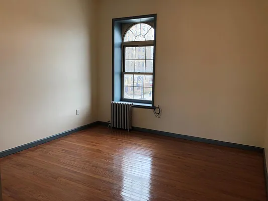 Rented by Compass | media 3