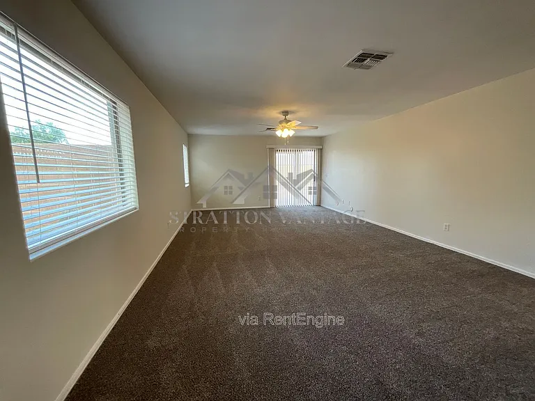 25654 W Satellite Ln — Photo 7