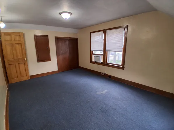 205 E Phoenix Ave #1, Normal, IL 61761