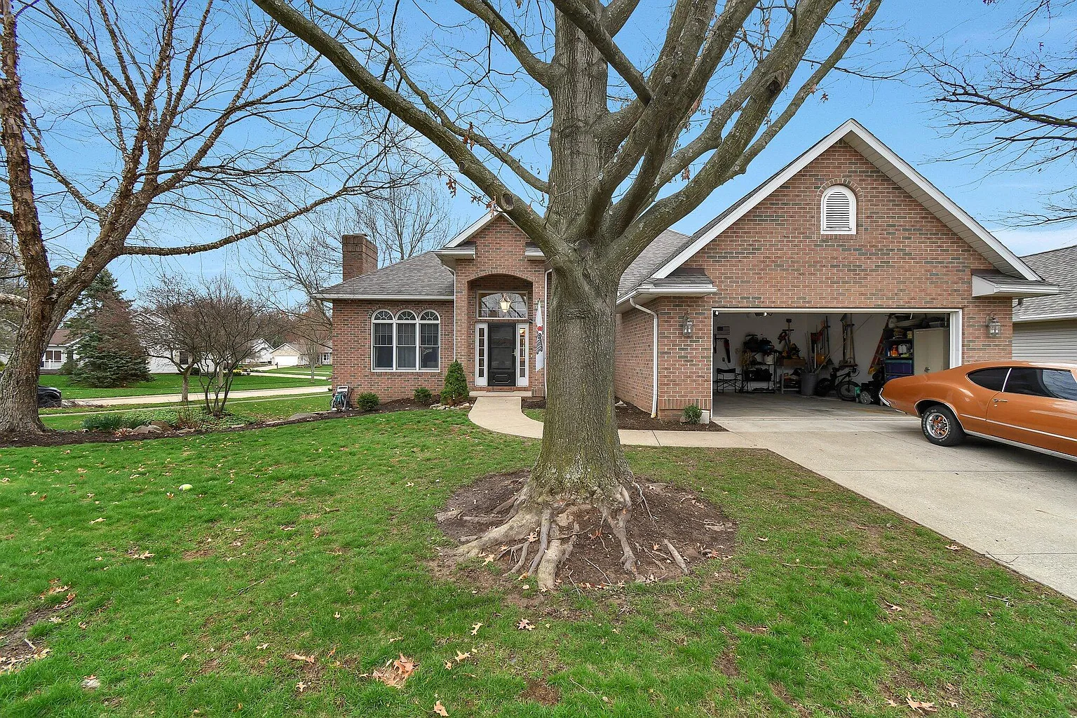 2229 Bramble Ln photo 1