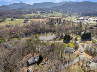 99999 Gun Flint Trl, Fletcher, NC 28732