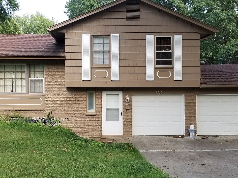 1st image of 3707 S Greenwich Ln