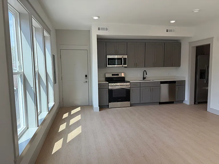 The Fitzgerald Apartments - Downtown Springdale — Photo 23