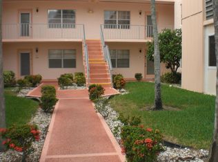 597 Burgundy M 597, Delray Beach, FL 33484