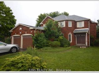 139 Livingstone St W, Barrie, ON L4N 7J5