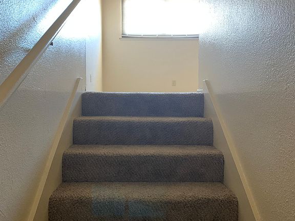 5th image of 940 Clyde Ave #3