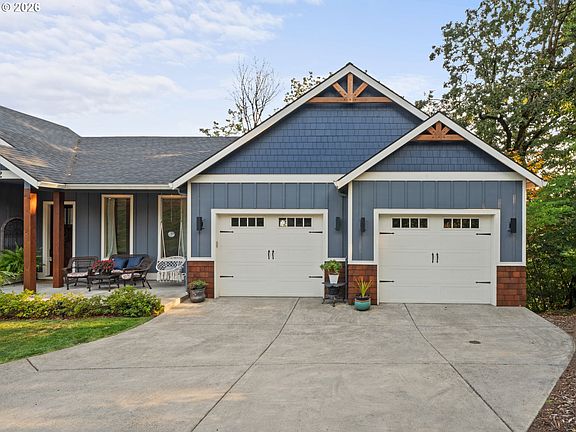 3rd image of 2012 NW Sierra Ln