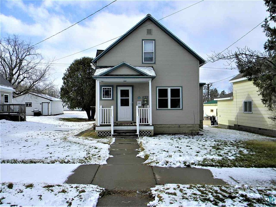 1st image of 315 14th Ave W