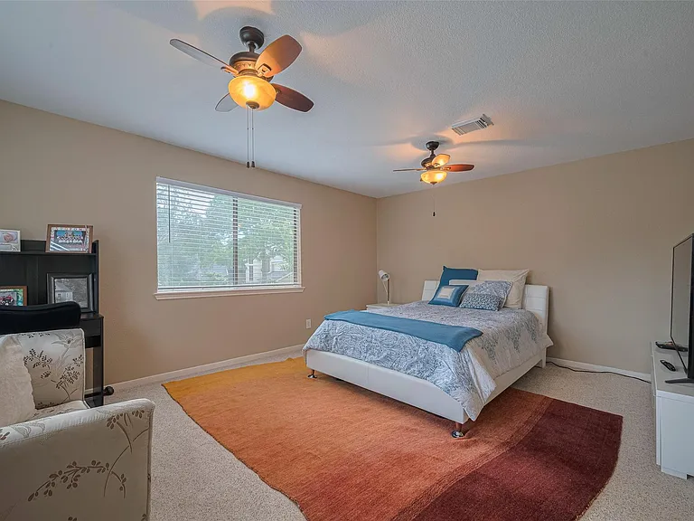 12231 Carriage Hill Dr — Photo 23