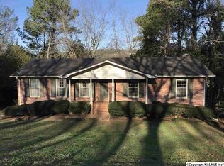 702 Fagan Springs Dr SE, Huntsville, AL 35801