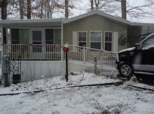 83 Timmie Ln, Flat Rock, NC 28731