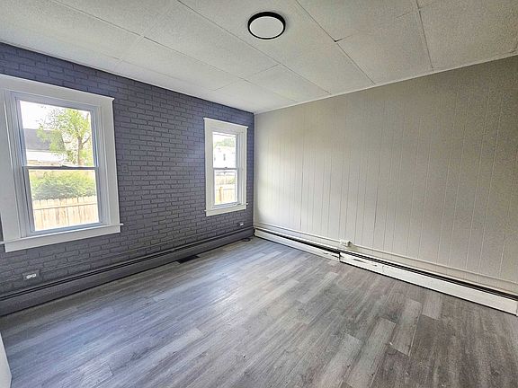 3rd image of 100 Nanticoke Ave #0