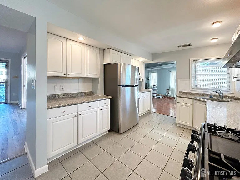 122 Vineyard Rd — Photo 9