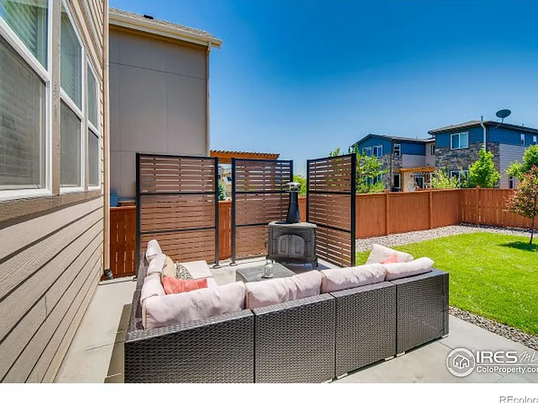 614 W 170th Pl — Photo 24