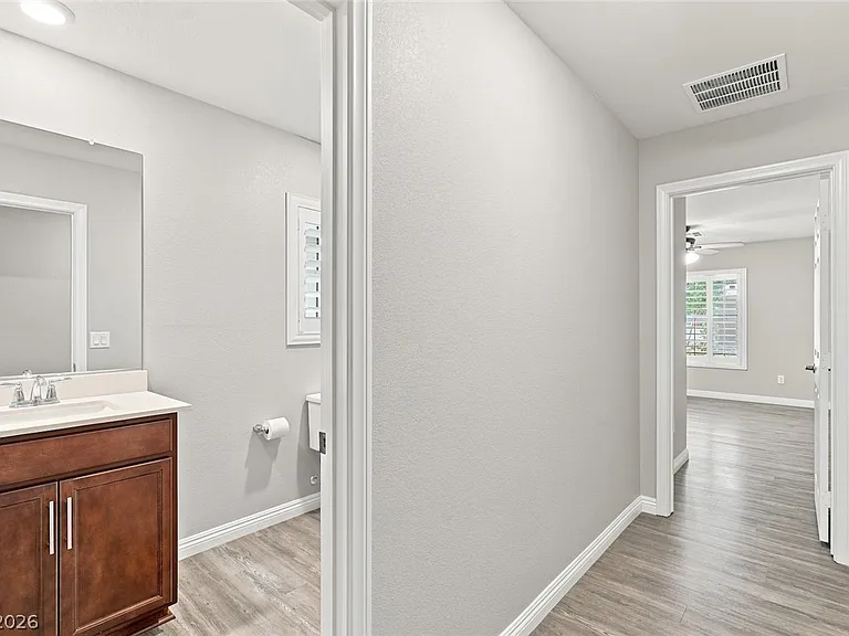 1525 Deep Valley Ave — Photo 30