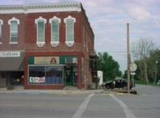 100 N Davis St, Hamilton, MO 64644